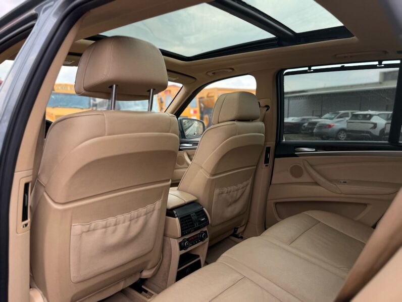 BMW X5 XDRIVE30I 2010